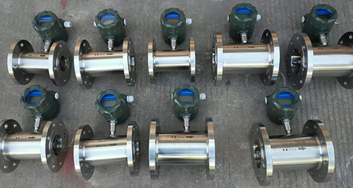 不銹鋼液體渦輪流量計產(chǎn)品圖